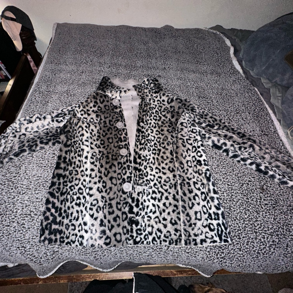 Cute fluffy reversible coat